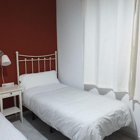 Hostal Monteluna Rociana Zewnętrze zdjęcie